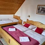 Hotel Koliba 3*