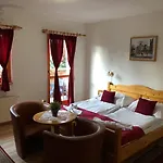 Hotel Koliba 3*