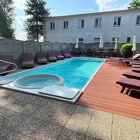 Koliba Hotel 3*